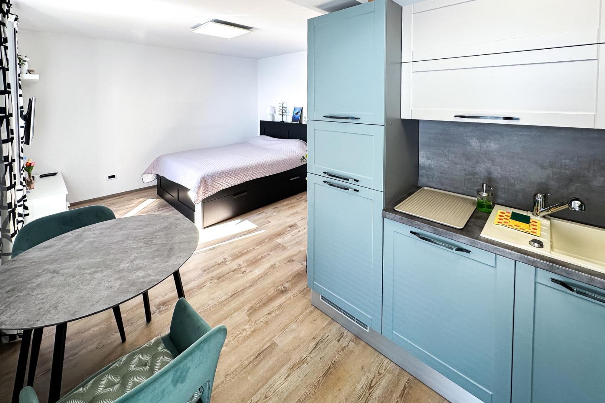 Studio Apartment Above Promenade W Terrace & Parking Rabac Exteriör bild